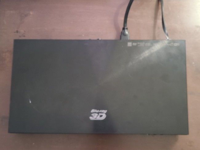 Samsung BD-E5900 3D Blu-Ray Player (Black) No Remote Or HDMI Tested And Working
