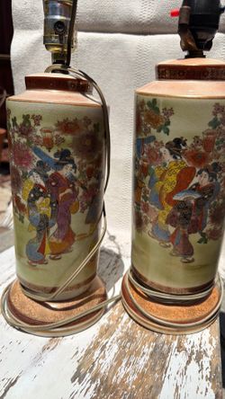 Title: Vintage Japanese Satsuma Style Table Lamps - Matched Pair