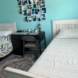 White wooden aesthetic bed, twin size 