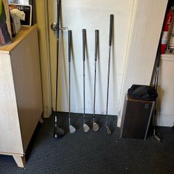 Used LEFT HAND TAYLOR MADE R-580 Driver, 