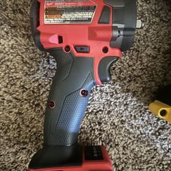 Brand New 3/8 In Impact Milwaukee 100$