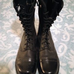 LIKE NEW Men's Boots (Bates)