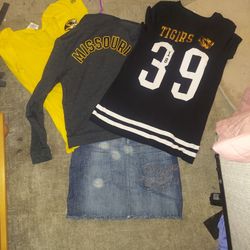 VS pink And ALYSSA Milano Mizzou Outfit