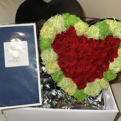 Men’s Eternal Flower Gifts 