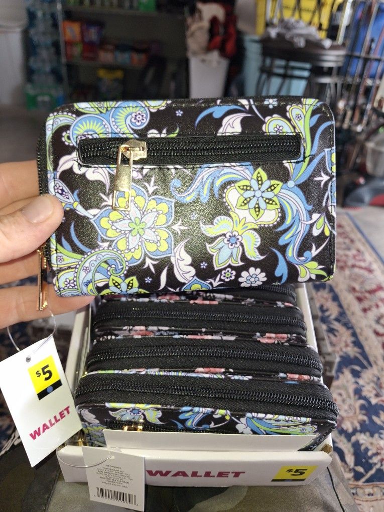 Lady's Wallets