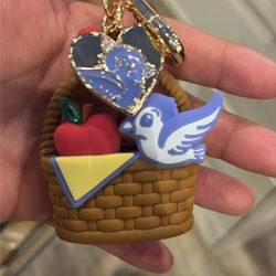 Snow White Pocket Bac