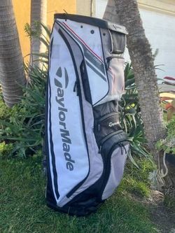 └➤➤➤ Light Weight Stand Golf Bag w/ shoulder backpack straps | Made by