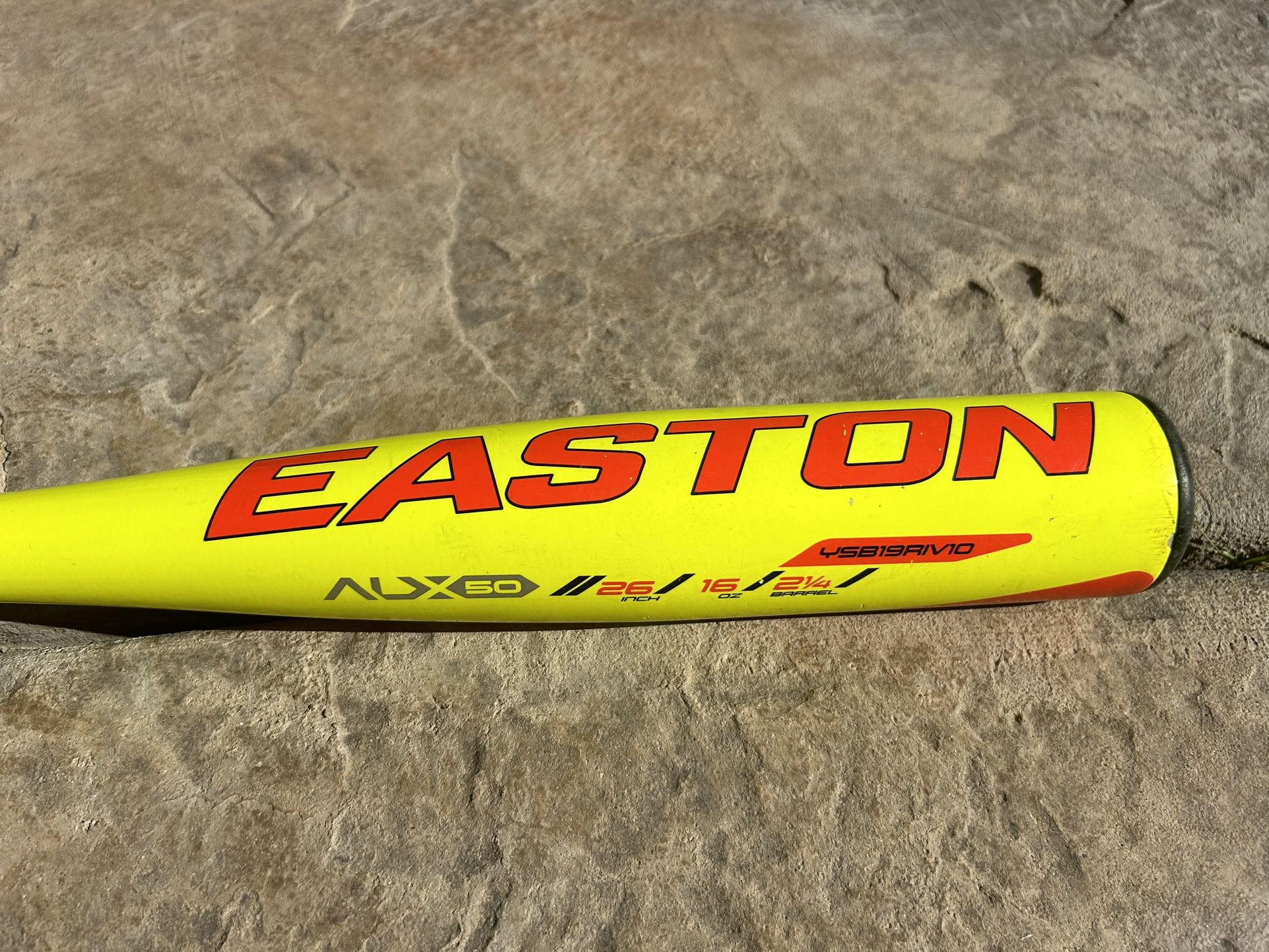 Easton Rival Youth Baseball Bat 26/10