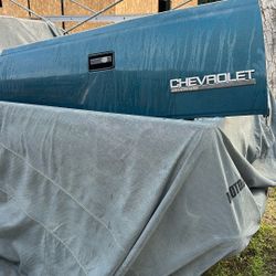 1998 Chevy Silverado And GMC Tailgate Only