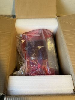 Light Left Driver Side- Compatible With 2017-2019 Ford F250 F350 