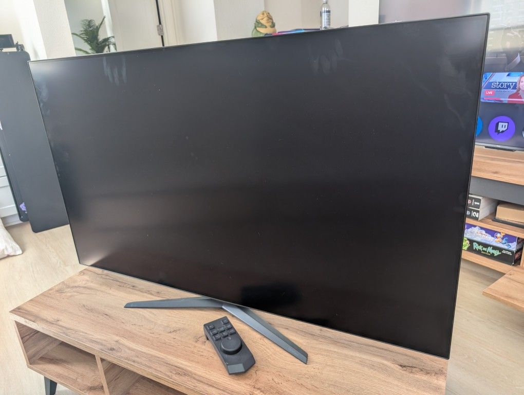 48 Inch UltraGear™ 4K UHD OLED Monitor with Anti-Glare Low Reflection 0.1ms R/T 120Hz and G-SYNC® Compatible