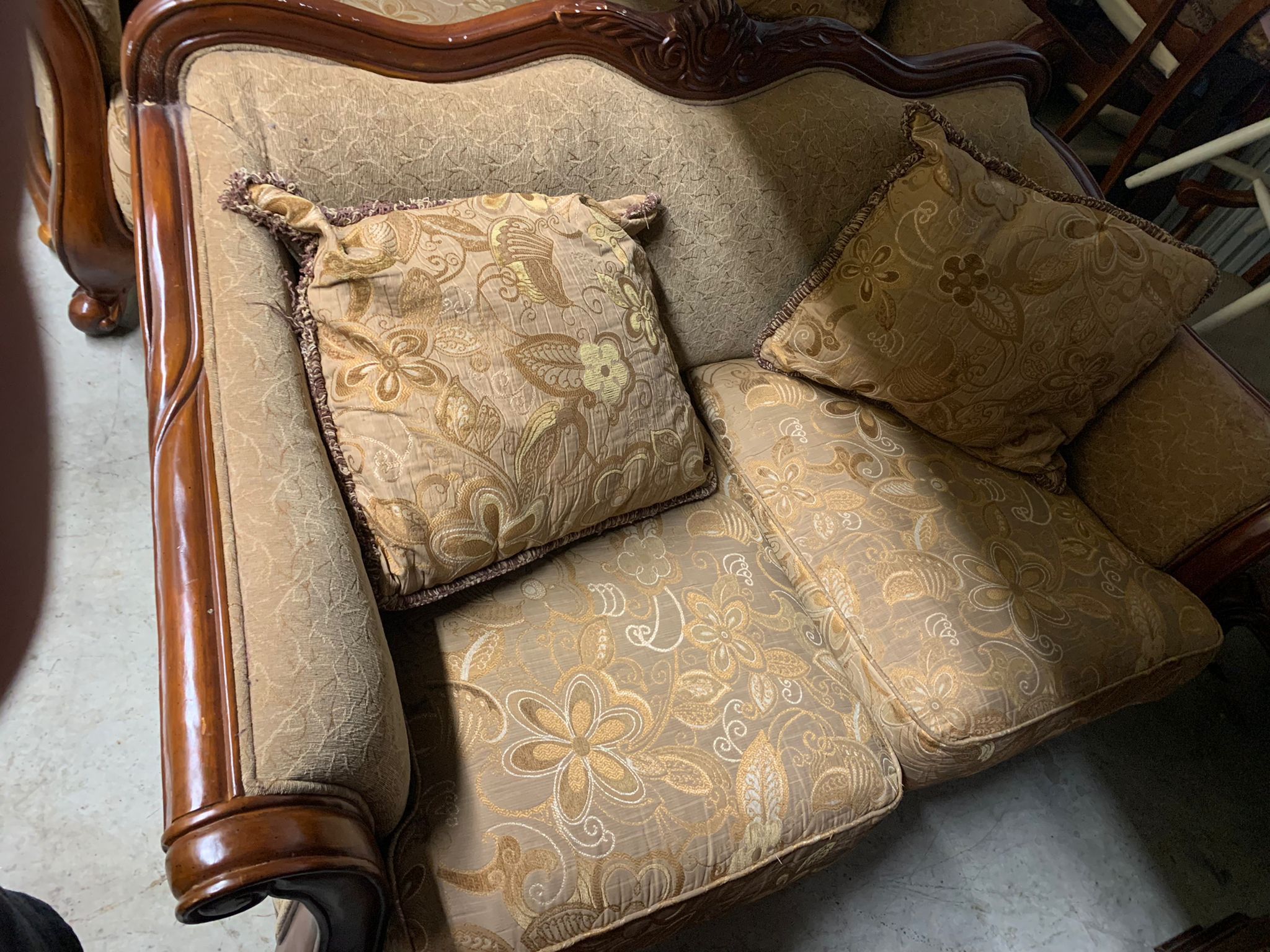 Luxury Couch/ furniture Set (Northern New Jersey)