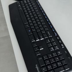 Logitech Wireless Keyboard & Mouse Set 