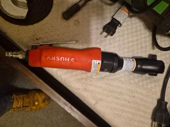 New husky 3/8 side impact air wrench $20 firm