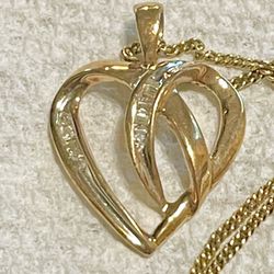 REDUCED : 10KT Gold/Diamond Heart Pendant 