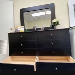 Dresser Black With Mirror New$359