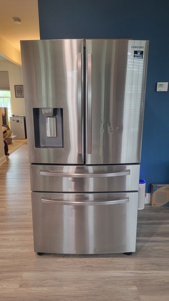 Samsung 28 cu. ft. French Door Refrigerator – Stainless Steel