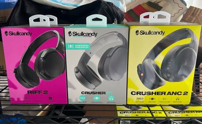 Skullcandy headphones