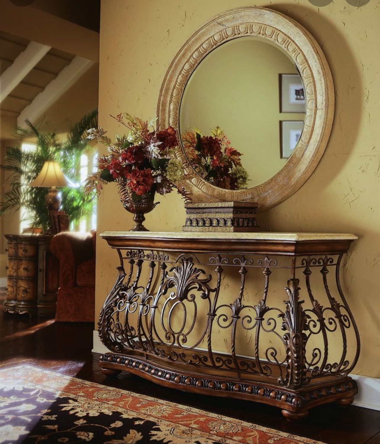 Pulaski Casa Cristina Bombe Console Table