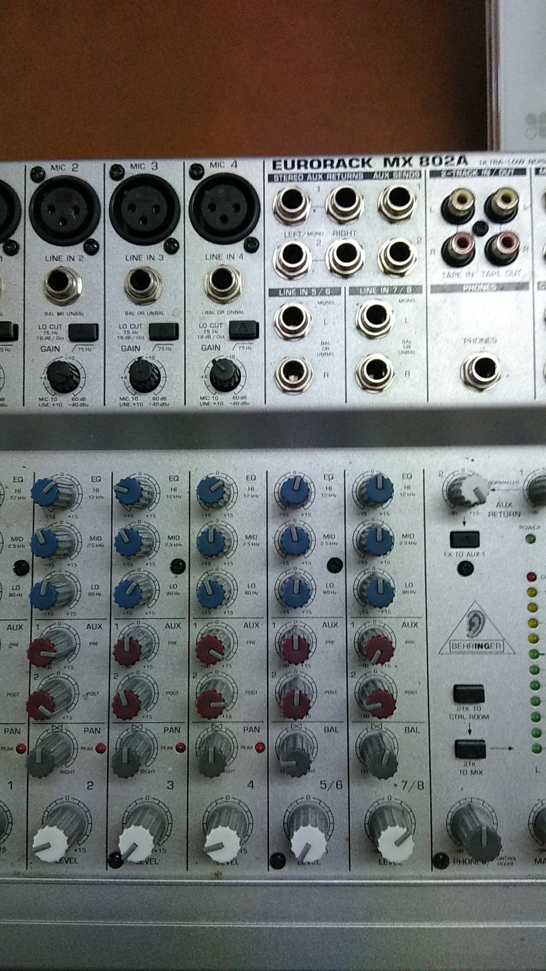 Behringer Eurorack MX802A Channel Audio Mixer 1844638372