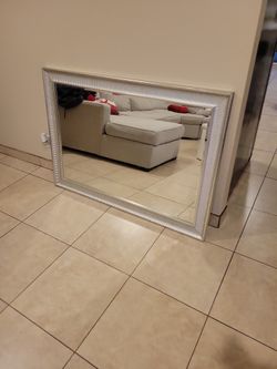 Mirror Frame 