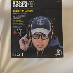 Klein Tools Bluetooth Earmuffs – Noise Cancelling Hearing Protection (20 NRR)