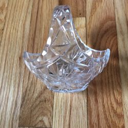 Clear Crystal Basket 