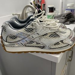 Silver Bottegas Size 45