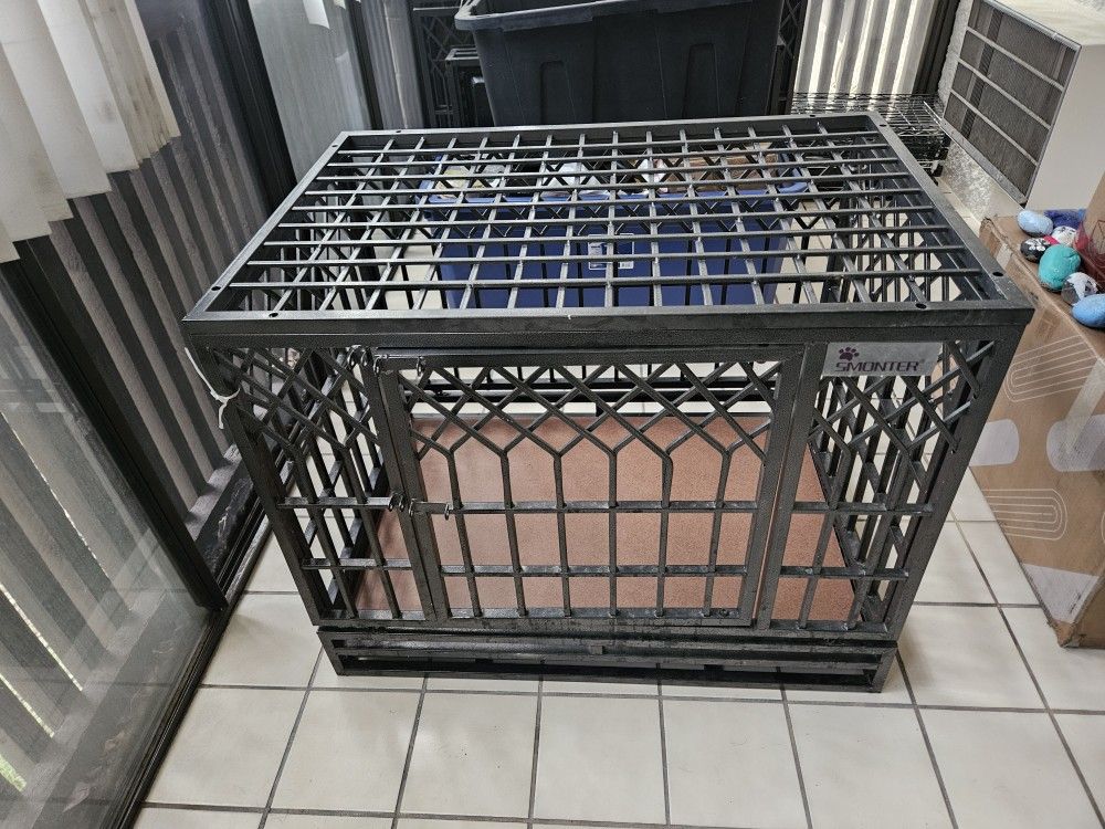Houdini Dog Crate