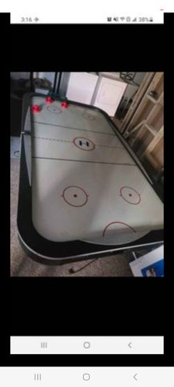 Air Hockey Table