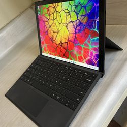 Microsoft Surface book 6 Touchscreen Tablet/Laptop