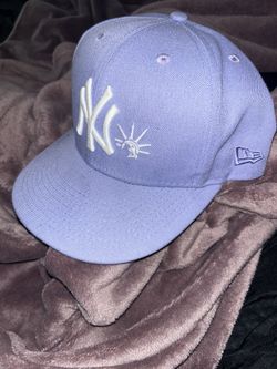 Size 8 Nyc Fitted Cap 