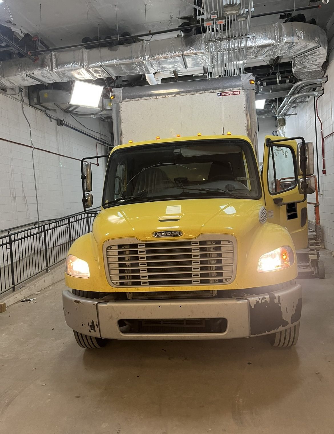 2016 Freightliner M2