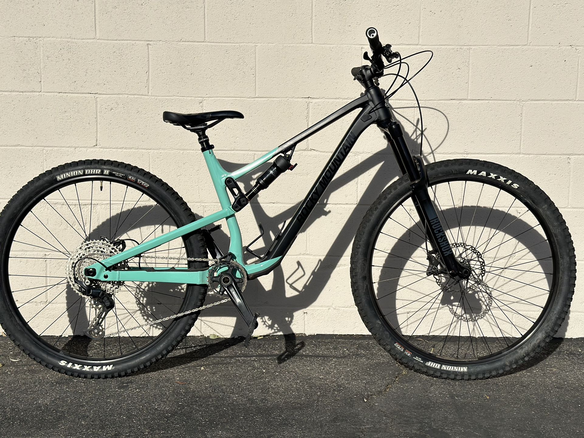 2021 Rocky Mountain Instinct A30 29 Inch