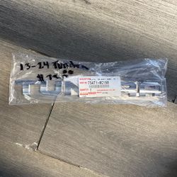 Tundra Nameplate LT Door