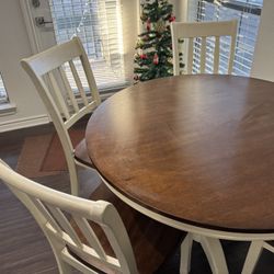 Ashley Furniture Dining Table In Excellent Condition