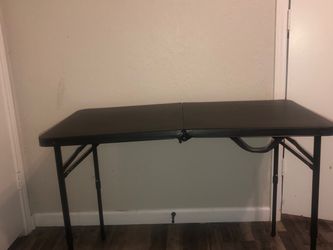 Folding tablet 4ft