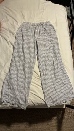Hollister White and Blue Striped Pant