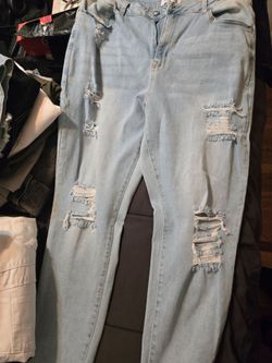 Mens/Woman's shoes .. Woman's PLUS CLOTHES