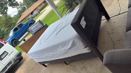 Bed frame and mattress