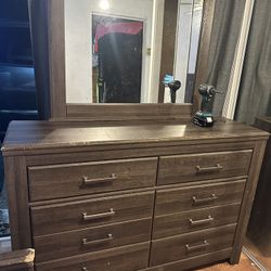 Drawer With Mirror 
