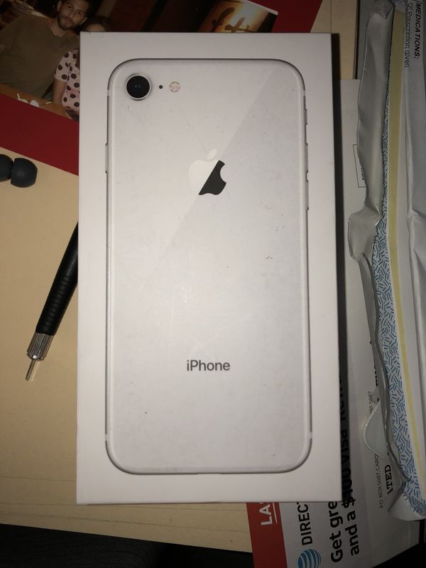 iPhone 8 64 gig Tmobile comes with box and everything for