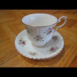 Vintage Royal Windsor Fine Bone China England Tea Cup & Saucer Floral Numbered
