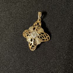 Vintage Costume Jewelry Sweater Pendant 