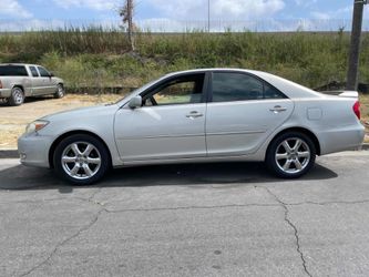 2004 Toyota Camry