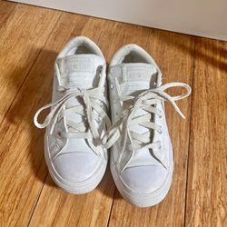 Girls Shoes Size 2