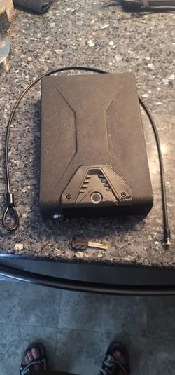 Portable Pistol Safe