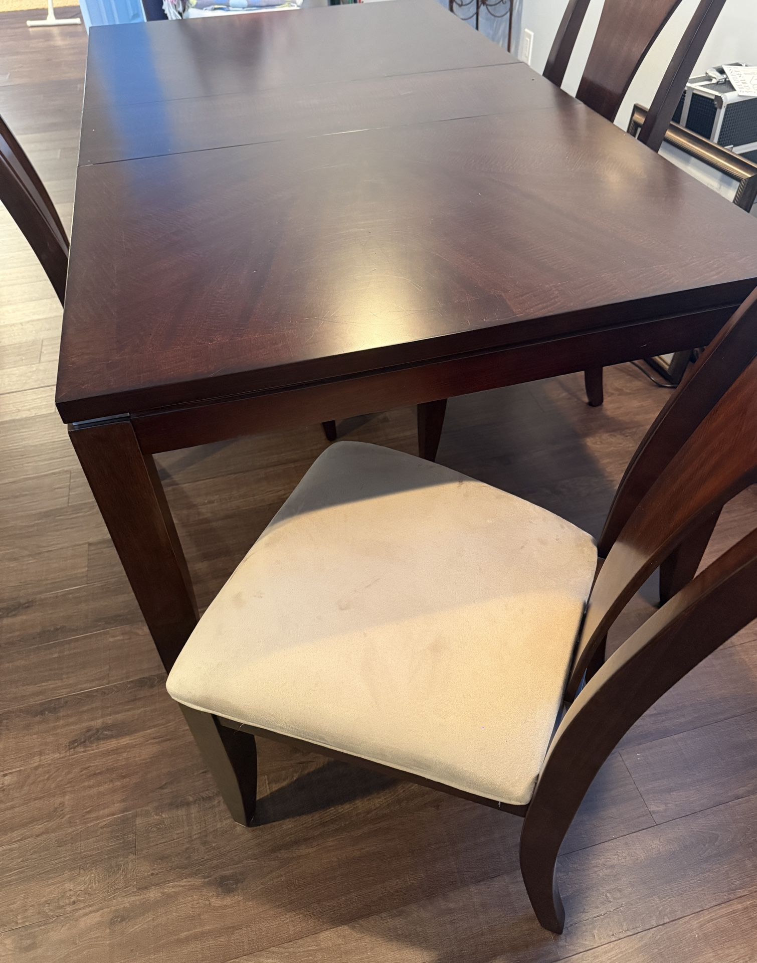 Wood Dining Table With 4 chairs
