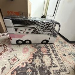 Rainbow High Tour Bus