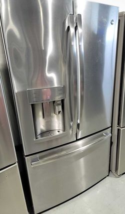 GE Fridge 3-Door With Ice Maker 
